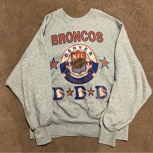 Vintage 70s 80s 90s Broncos NFL Gray Sweater